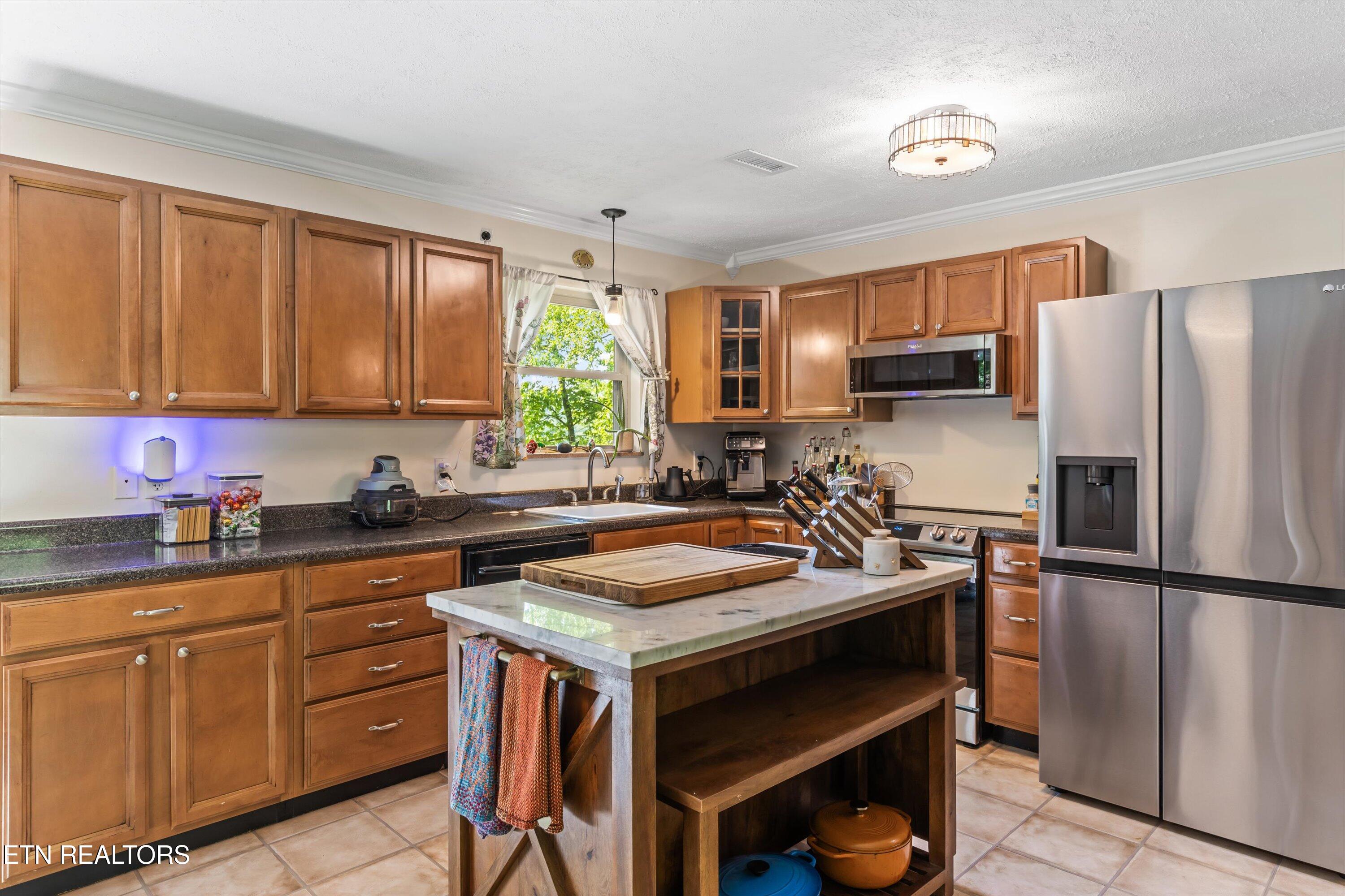 912 Lester Road Knoxville, TN 37920 - Photo 14 of 45 14-912 Lester Rd18