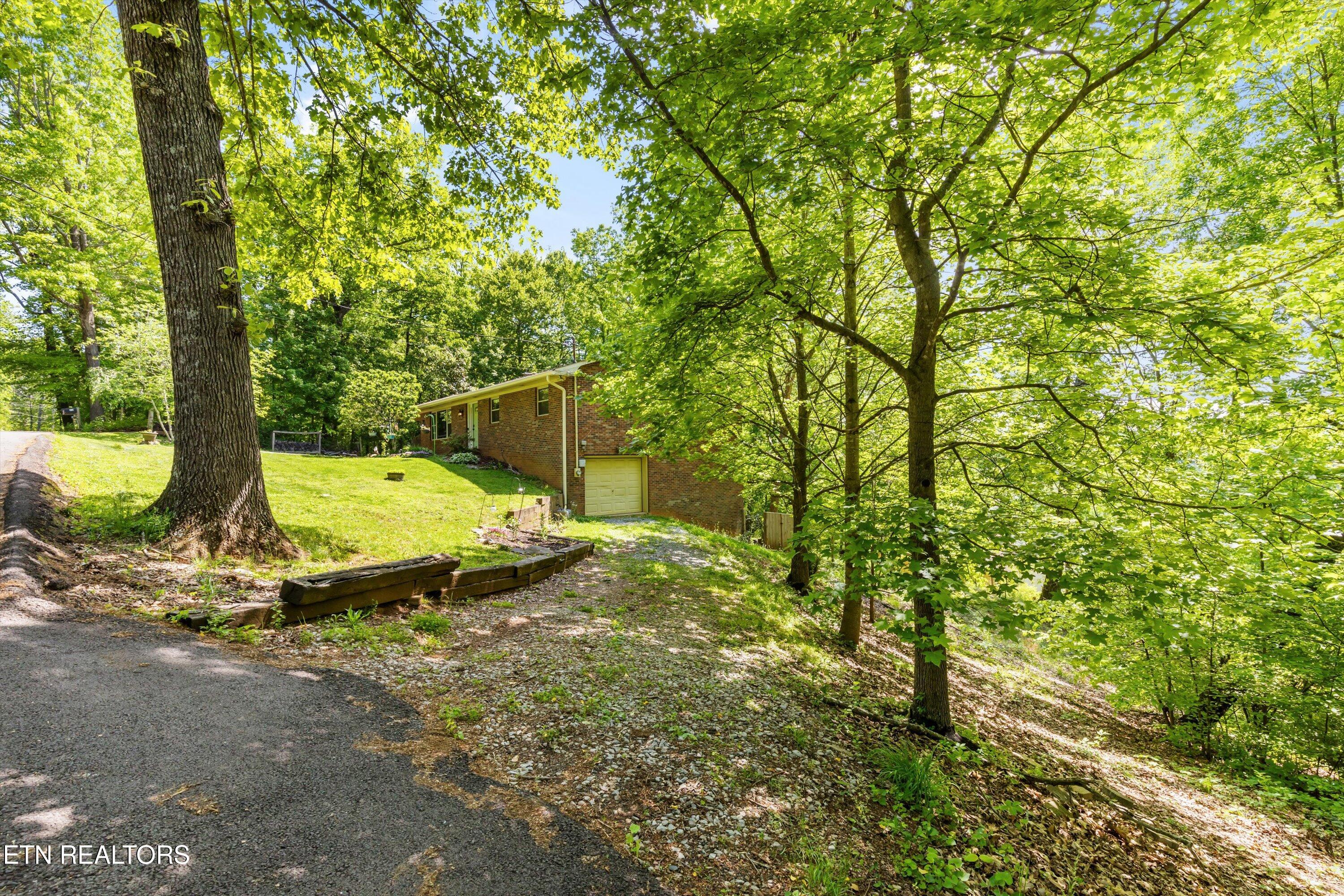 912 Lester Road Knoxville, TN 37920 - Photo 2 of 45 02-912 Lester Rd43