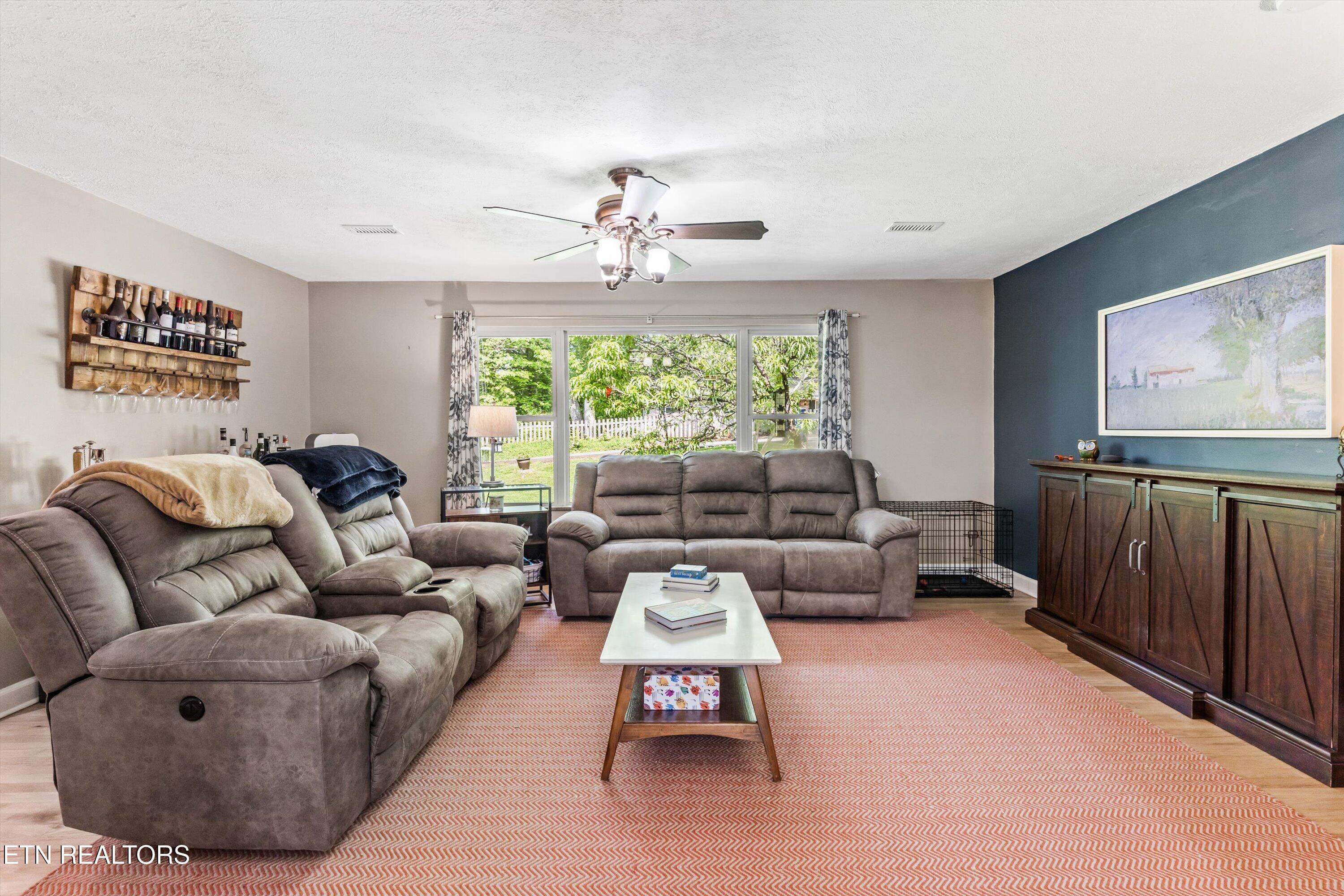 912 Lester Road Knoxville, TN 37920 - Photo 9 of 45 09-912 Lester Rd13