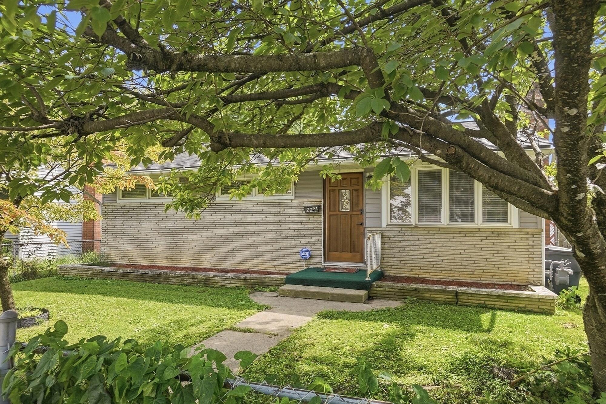 2025 Ward Road Columbus, OH 43224 - Photo 21 of 21 Front