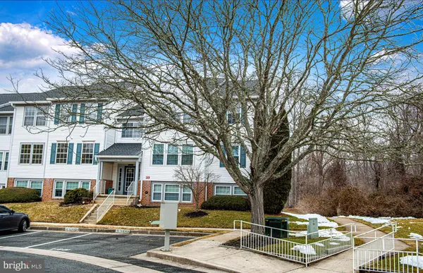$225,000 | 150 Jumpers Circle, Unit 189, Baltimore, MD 21236