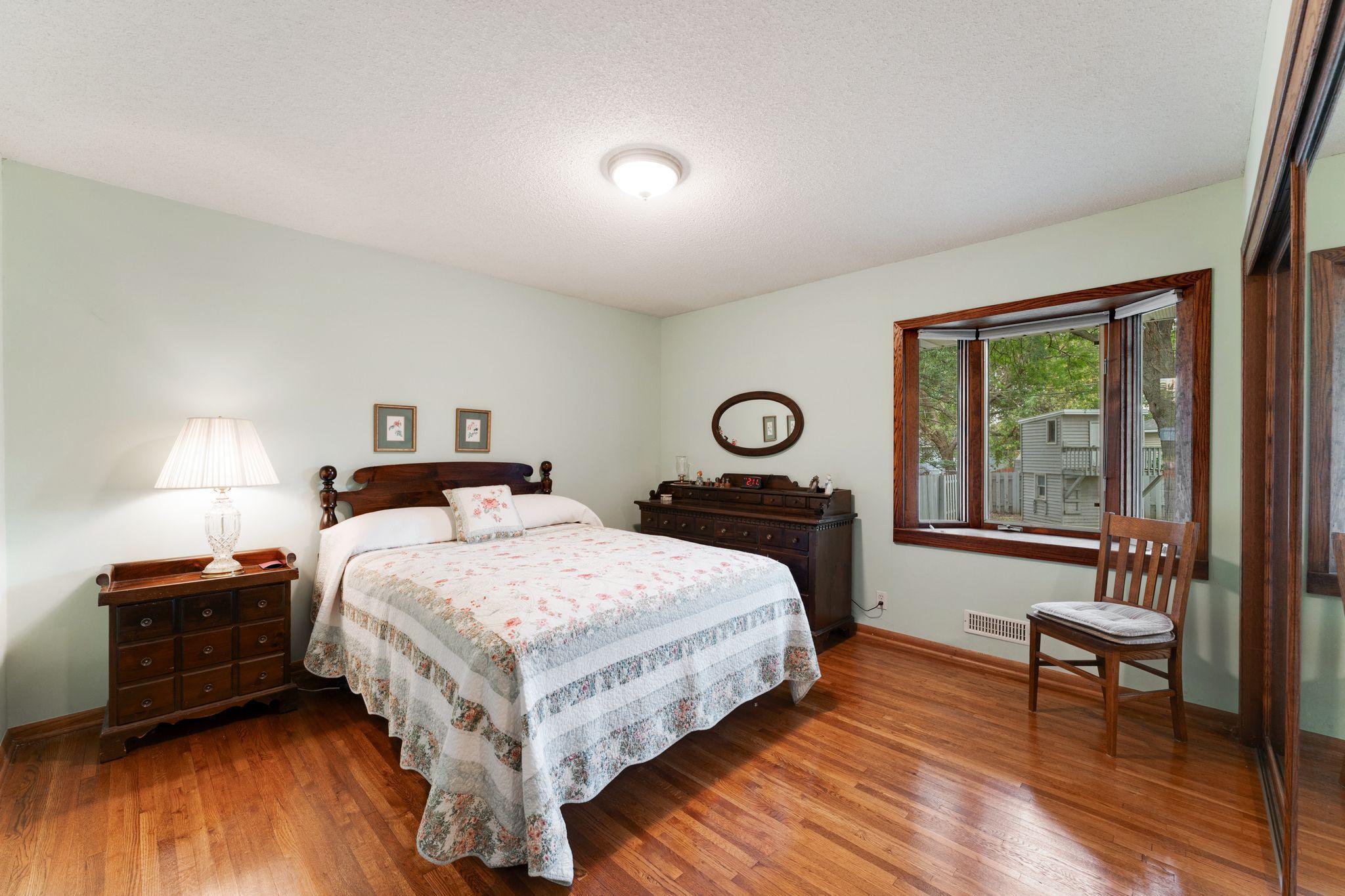 10940 Chowen Avenue South Bloomington, MN 55431 - Photo 14 of 32