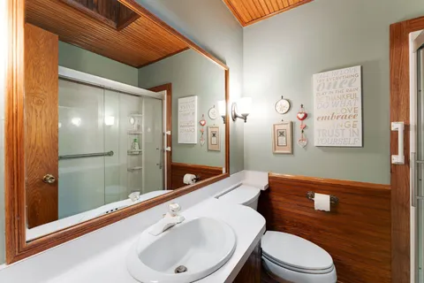 $399,900 | 10940 Chowen Avenue South, Bloomington, MN 55431