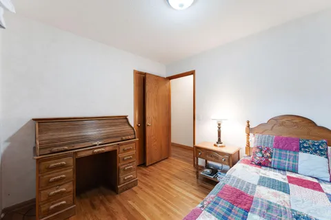 $399,900 | 10940 Chowen Avenue South, Bloomington, MN 55431