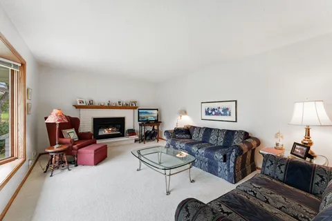 $399,900 | 10940 Chowen Avenue South, Bloomington, MN 55431