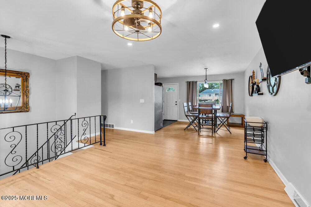 624 Fort Plains Road Howell, NJ 07731 - Photo 4 of 21 living and dining
