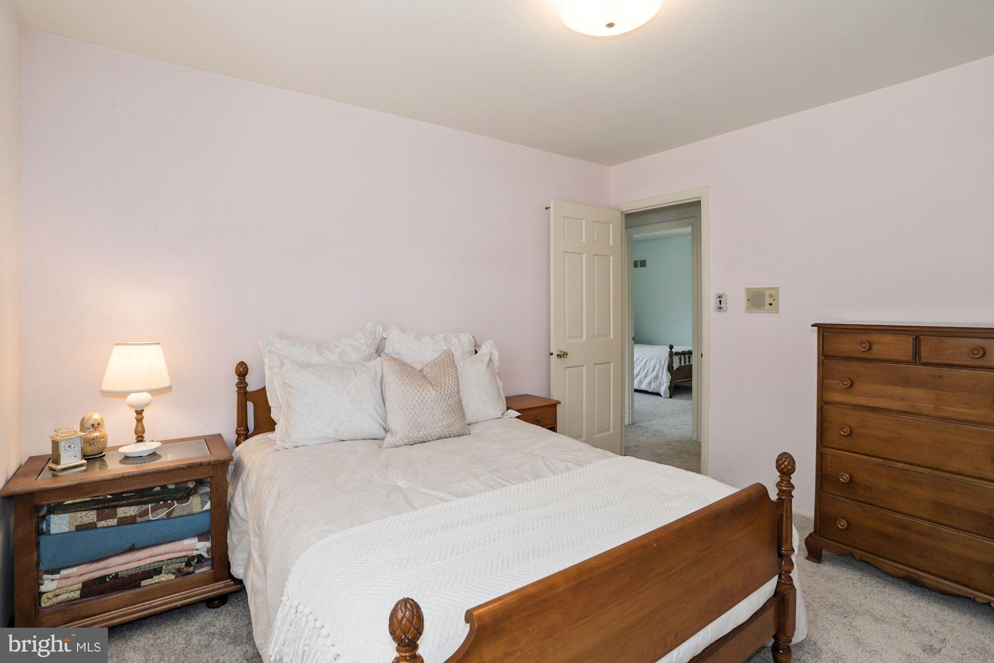 14804 Notley Road Silver Spring, MD 20905 - Photo 17 of 27 Second bedroom