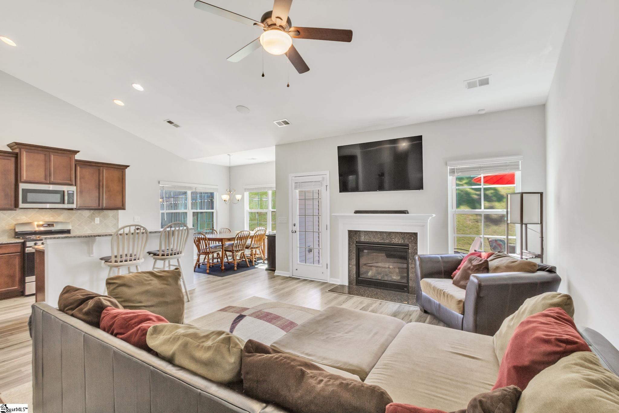 181 Rushing Waters Drive Inman, SC 29349 - Photo 3 of 29