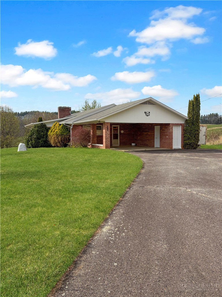 389 Chestnut Hill Road Crumpler, NC 28617 - Photo 3 of 35