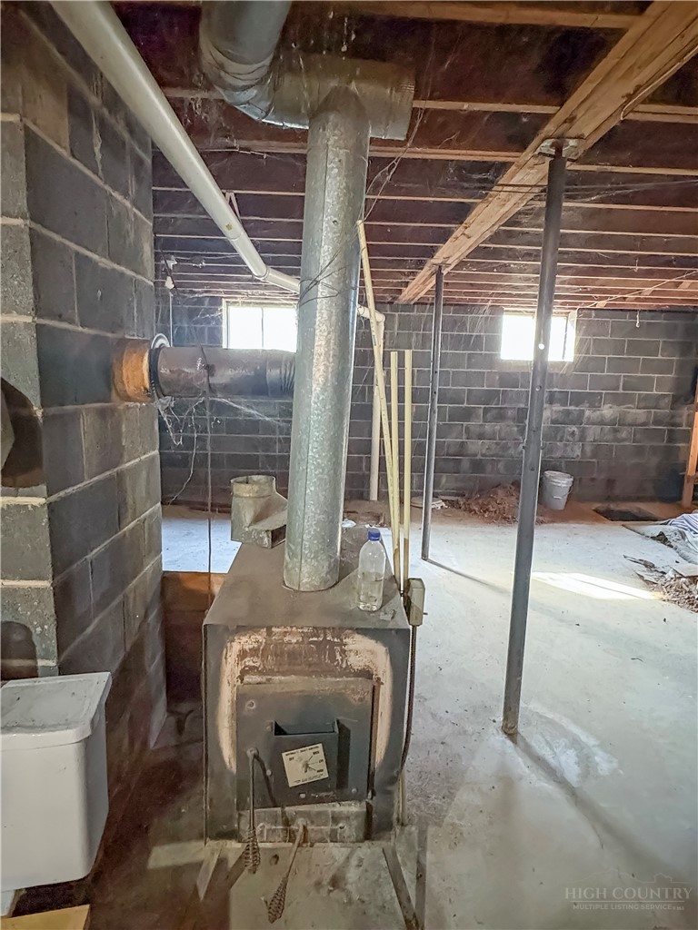 389 Chestnut Hill Road Crumpler, NC 28617 - Photo 33 of 35