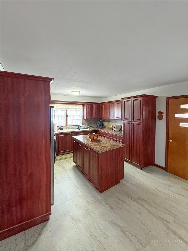 389 Chestnut Hill Road Crumpler, NC 28617 - Photo 7 of 35