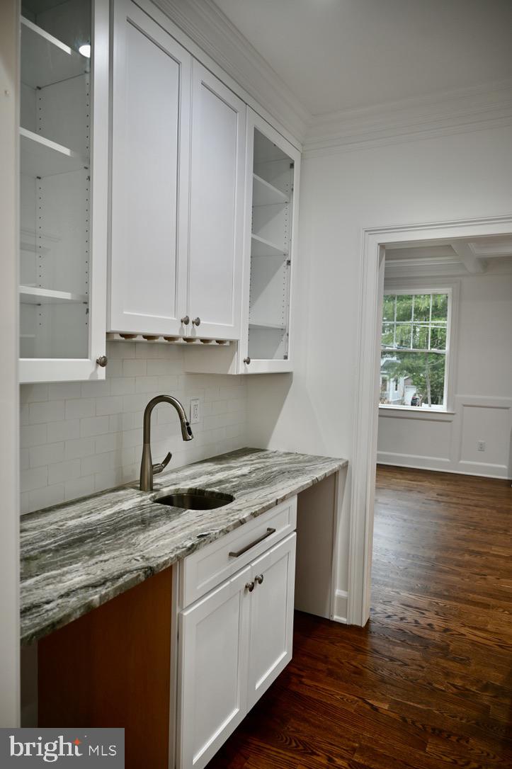 2 Westcott Road Princeton, NJ 08540 - Photo 11 of 52