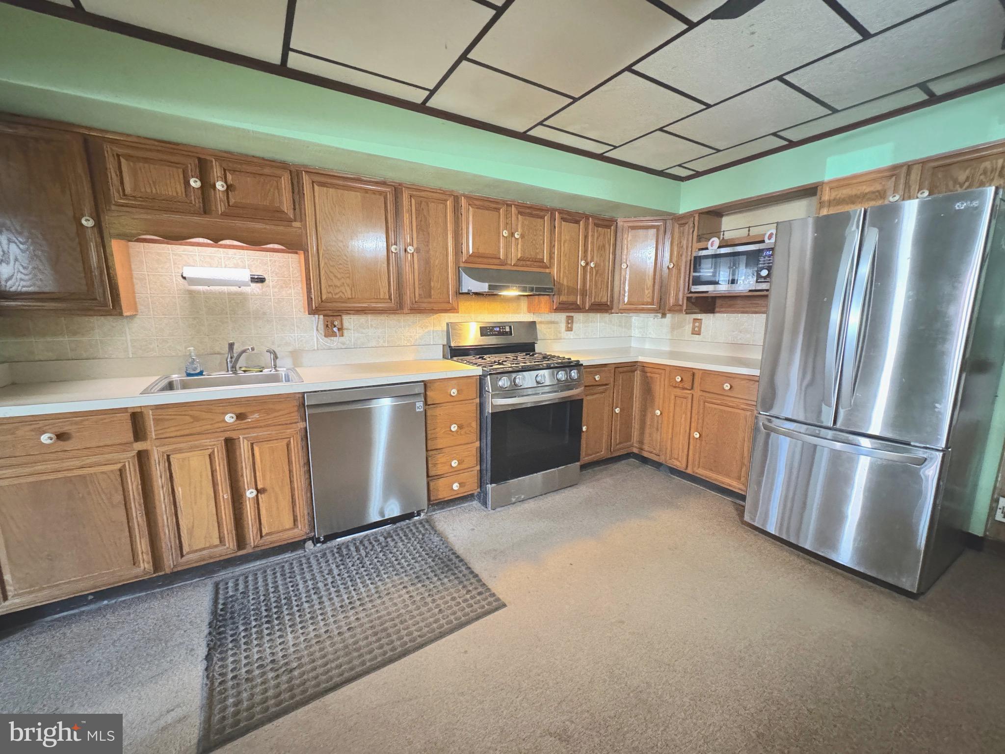 7200 Conley Street Baltimore, MD 21224 - Photo 11 of 33