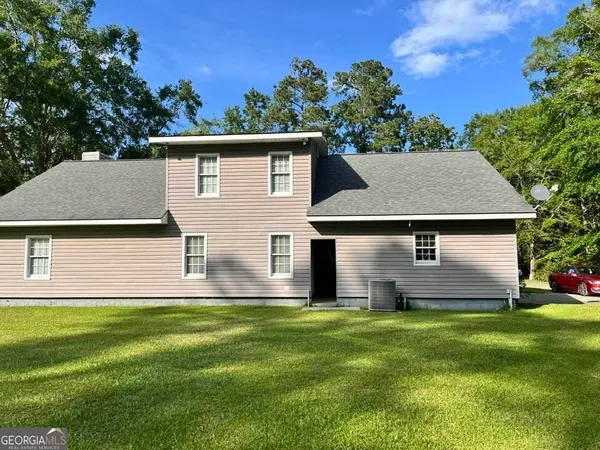 front view of house with a yard