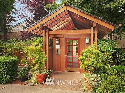 7901 196th Street Southwest, Unit 8 Edmonds, WA 98026 - Photo 1 of 1 Gallery Image 1