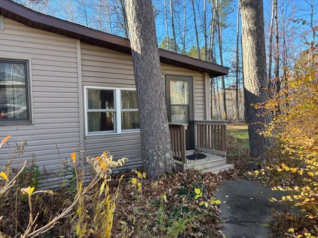 $210,000 | 18043 476th Lane, McGregor, MN 55760