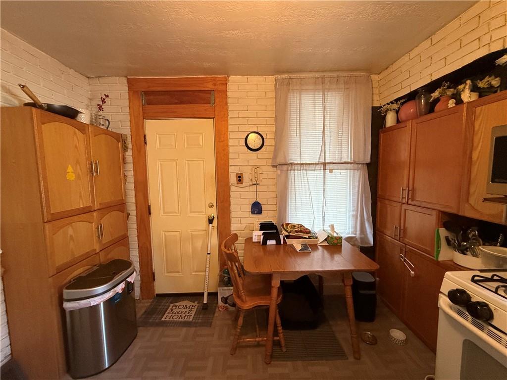 773 Frederick Street McKees Rocks, PA 15136 - Photo 5 of 18 Gallery Image 5