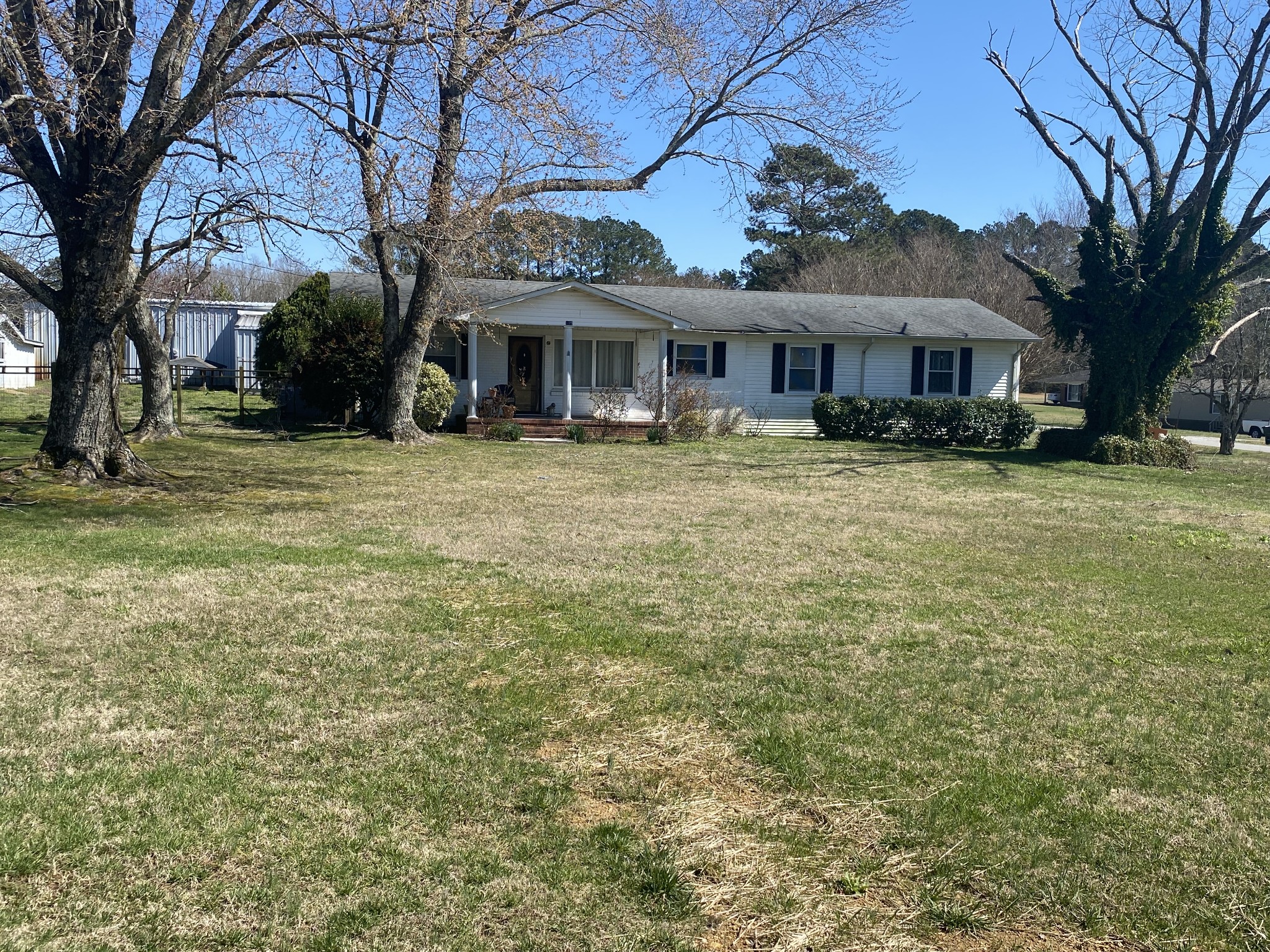 819 Prosser Road Leoma, TN 38468 - Photo 3 of 59 Gallery Image 3