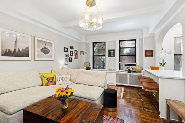 $859,000 | 170 West 81st Street, Unit 1D | Upper West Side