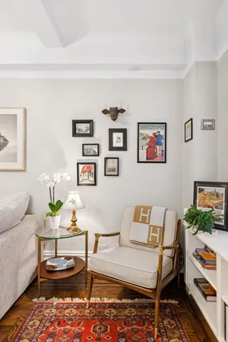 $859,000 | 170 West 81st Street, Unit 1D | Upper West Side