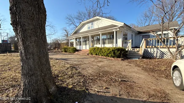 $135,000 | 1702 West Nettleton Avenue, Jonesboro, AR 72401