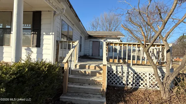 $135,000 | 1702 West Nettleton Avenue, Jonesboro, AR 72401