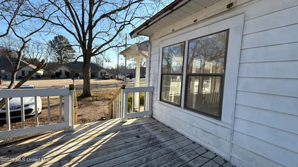 $135,000 | 1702 West Nettleton Avenue, Jonesboro, AR 72401