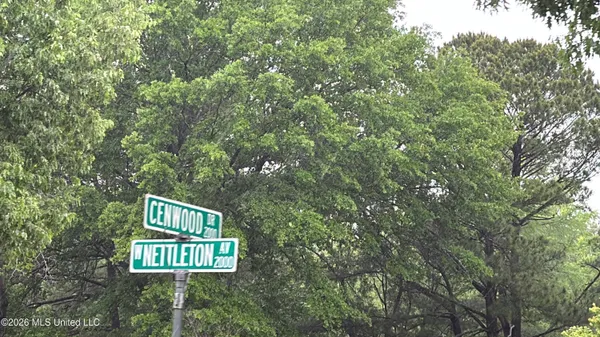 $99,900 | 1702 West Nettleton Avenue, Jonesboro, AR 72401