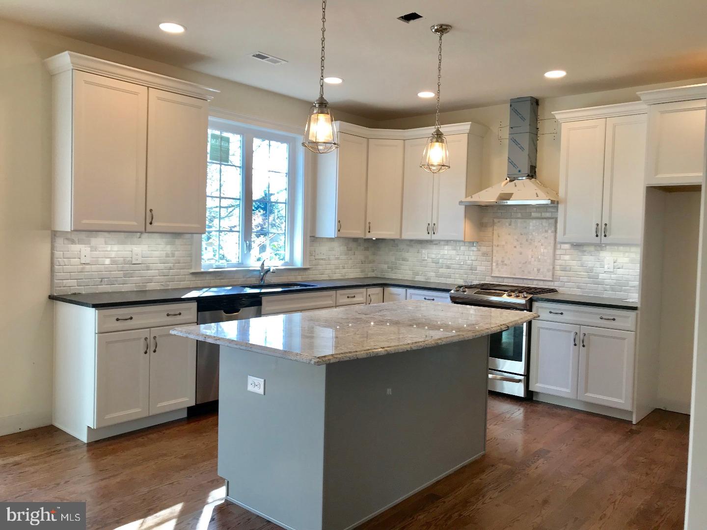 6330 East Valley Green Road Flourtown, PA 19031 - Photo 3 of 7 Kitchen
