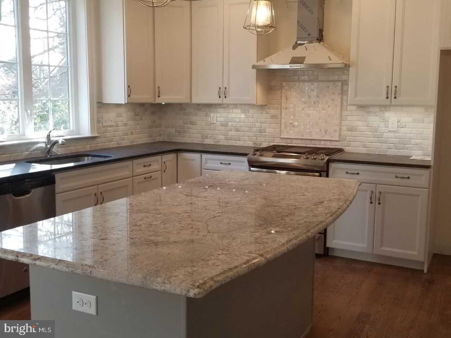 6330 East Valley Green Road Flourtown, PA 19031 - Photo 4 of 7 Kitchen