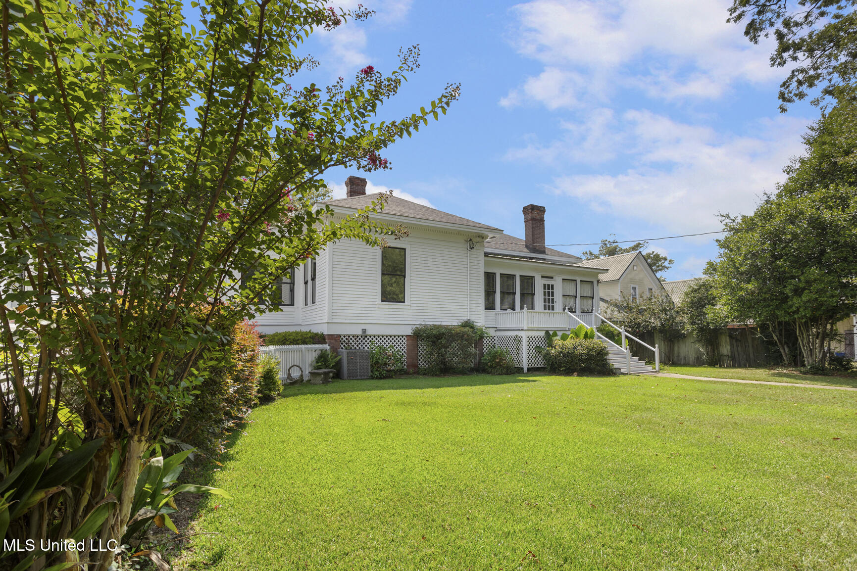 208 West Georgetown Street Crystal Springs, MS 39059 - Photo 51 of 56 208 W Georgetown St-55
