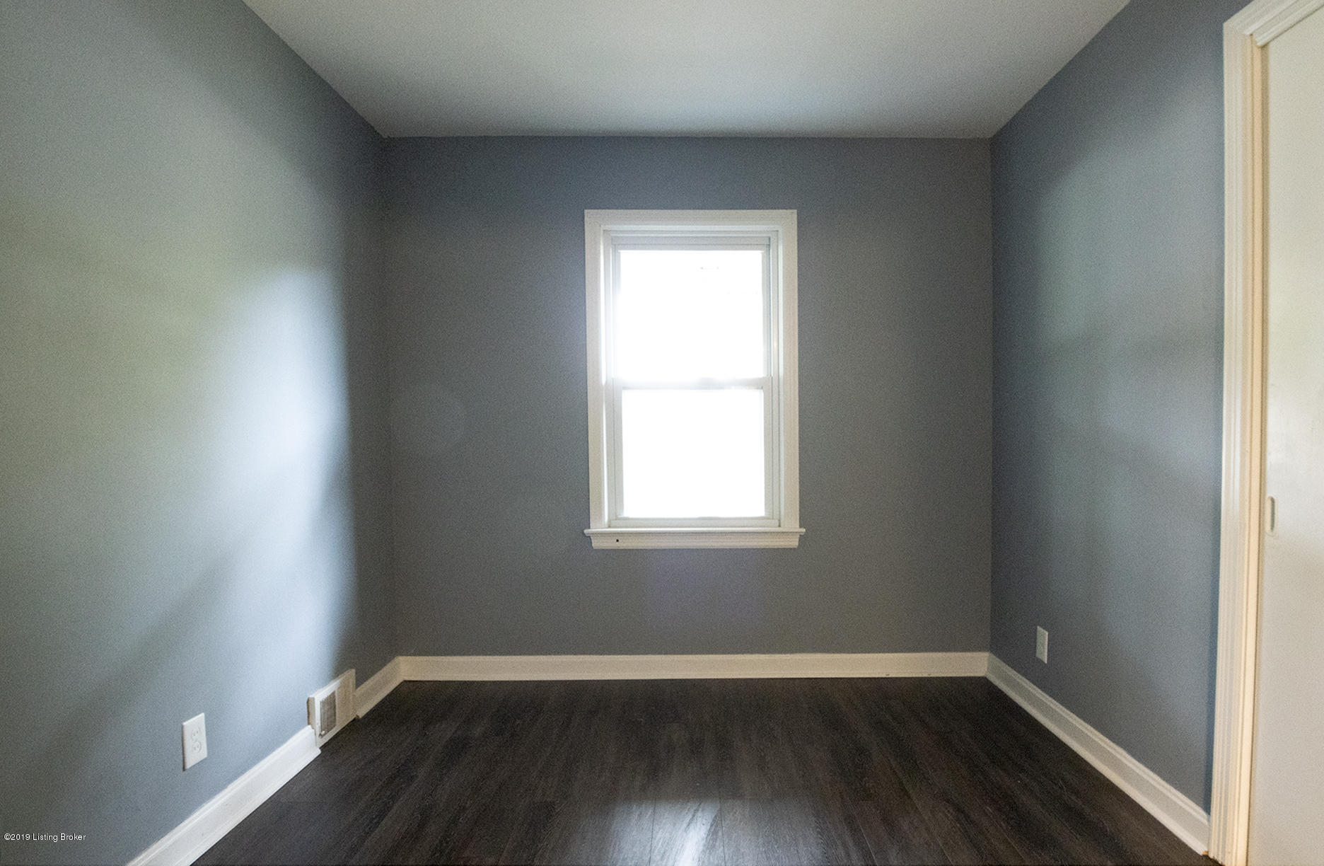 3311 Janell Road Louisville, KY 40216 - Photo 21 of 33 3311-Janell-Rd-17