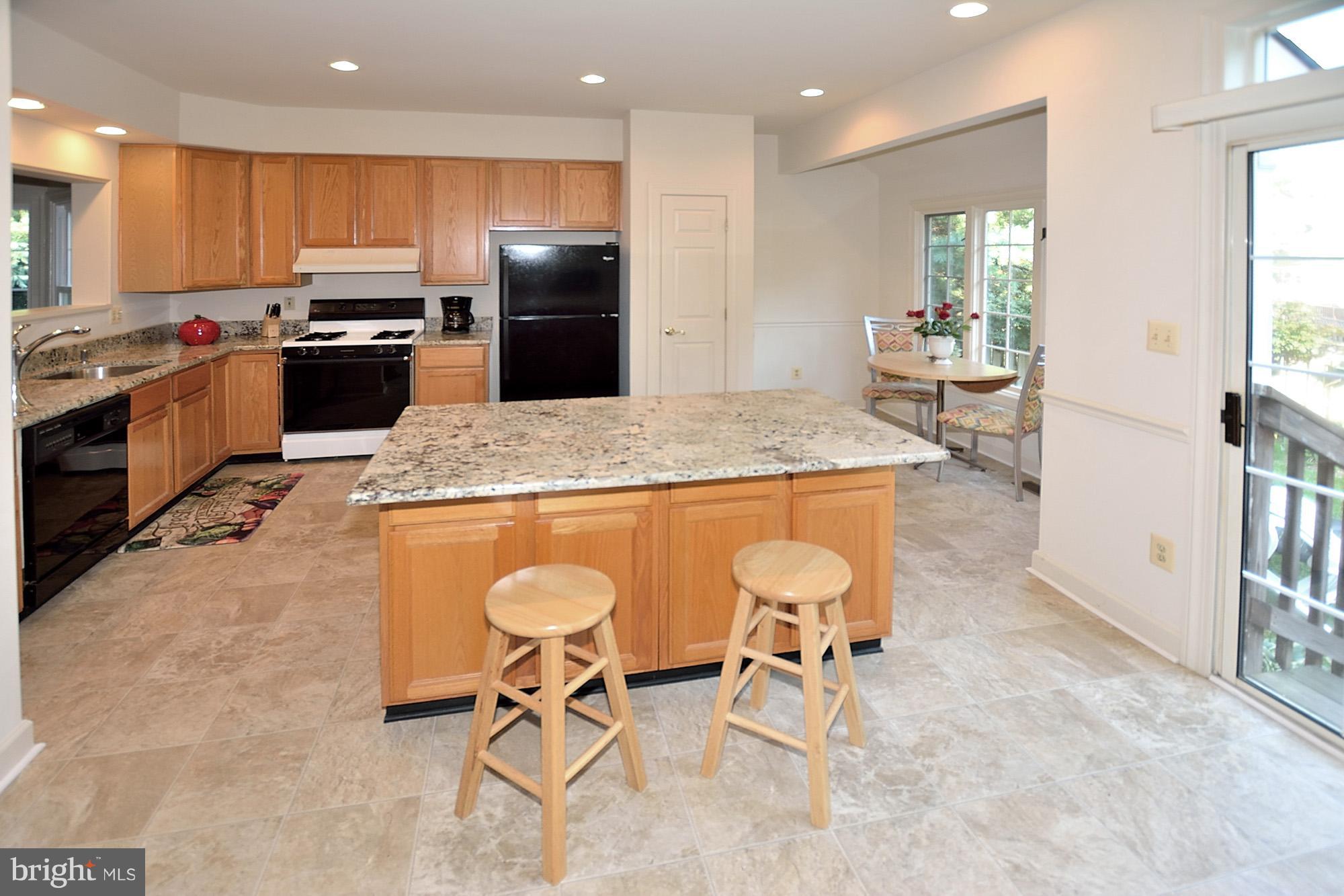 3623 Ransom Place Alexandria, VA 22306 - Photo 8 of 30 Kitchen