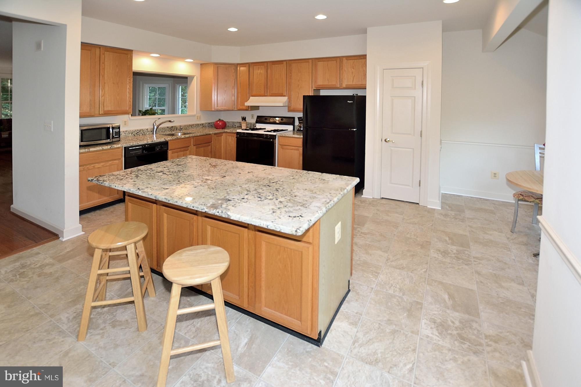 3623 Ransom Place Alexandria, VA 22306 - Photo 9 of 30 Kitchen