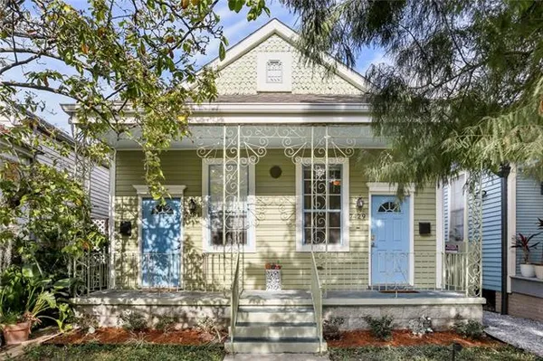 $2,000 | 7431 Freret Street, New Orleans, LA 70118