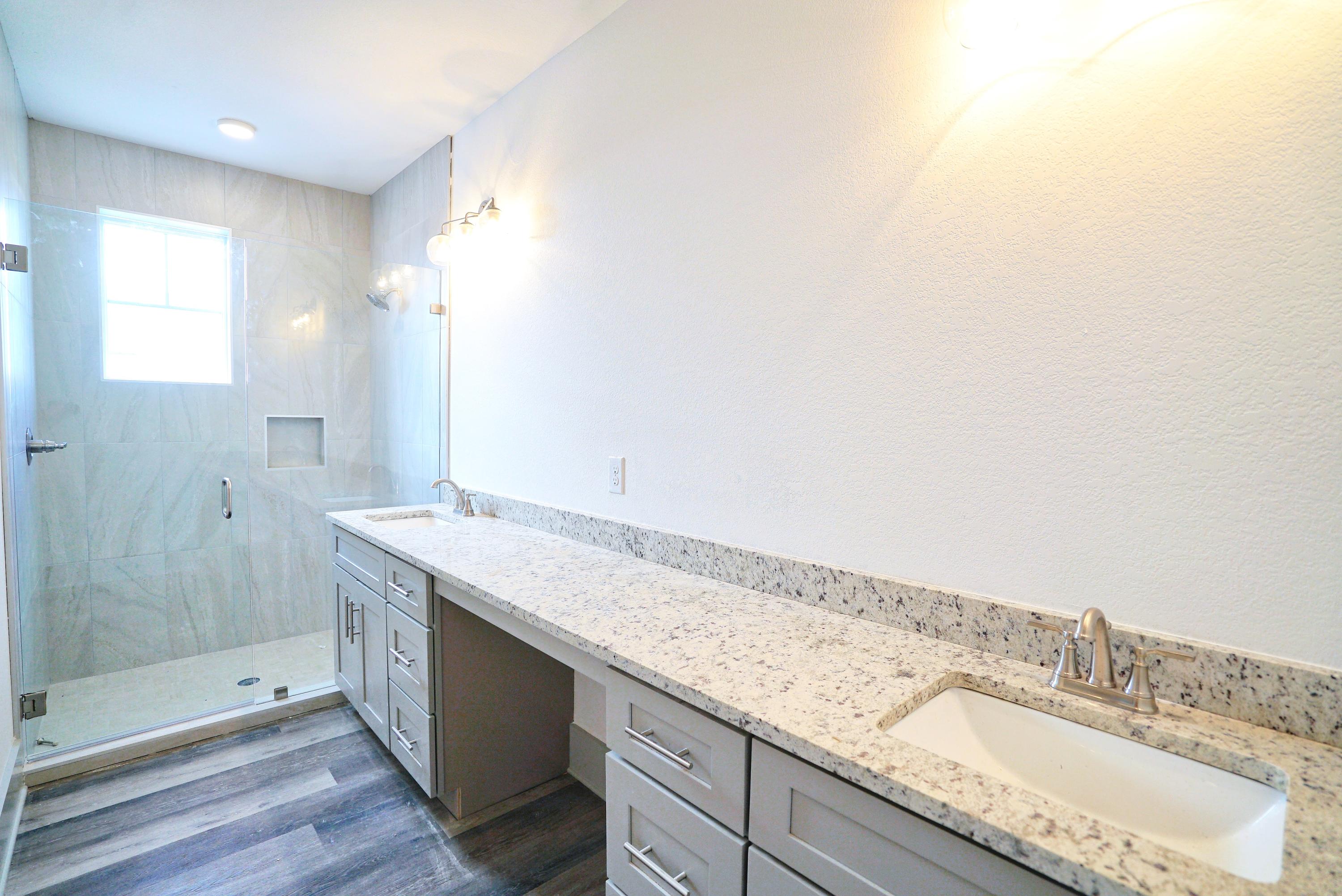 227 Gulfview Circle Santa Rosa Beach, FL 32459 - Photo 9 of 25 master bath