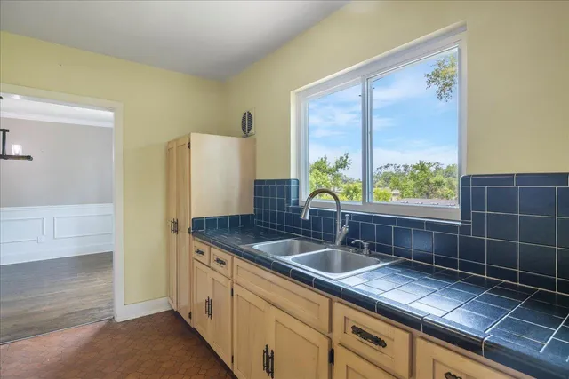 $349,000 | 1700 South Meridian Street, Tallahassee, FL 32301