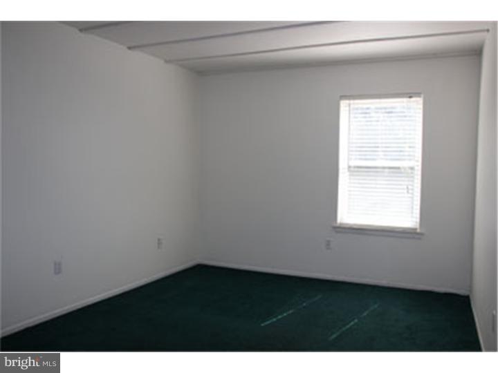 12097 Abby Road Philadelphia, PA 19154 - Photo 12 of 19 Gallery Image 12