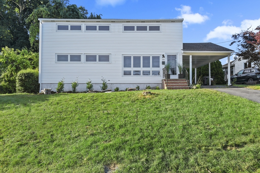 79 Ravenswood Road Waltham, MA 02453 - Photo 1 of 35 Gallery Image 1