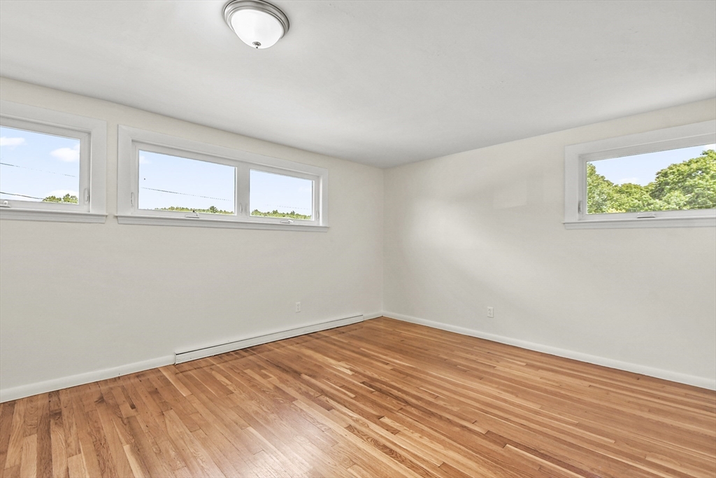 79 Ravenswood Road Waltham, MA 02453 - Photo 15 of 35 Gallery Image 15