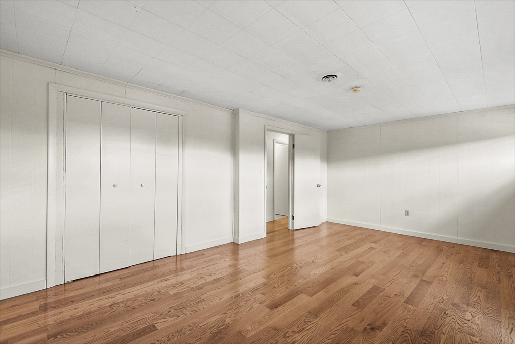 79 Ravenswood Road Waltham, MA 02453 - Photo 21 of 35 Gallery Image 21