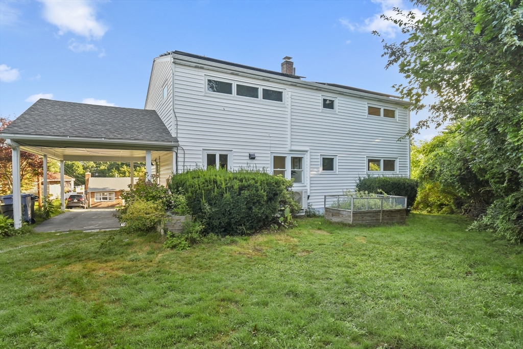 79 Ravenswood Road Waltham, MA 02453 - Photo 30 of 35 Gallery Image 30