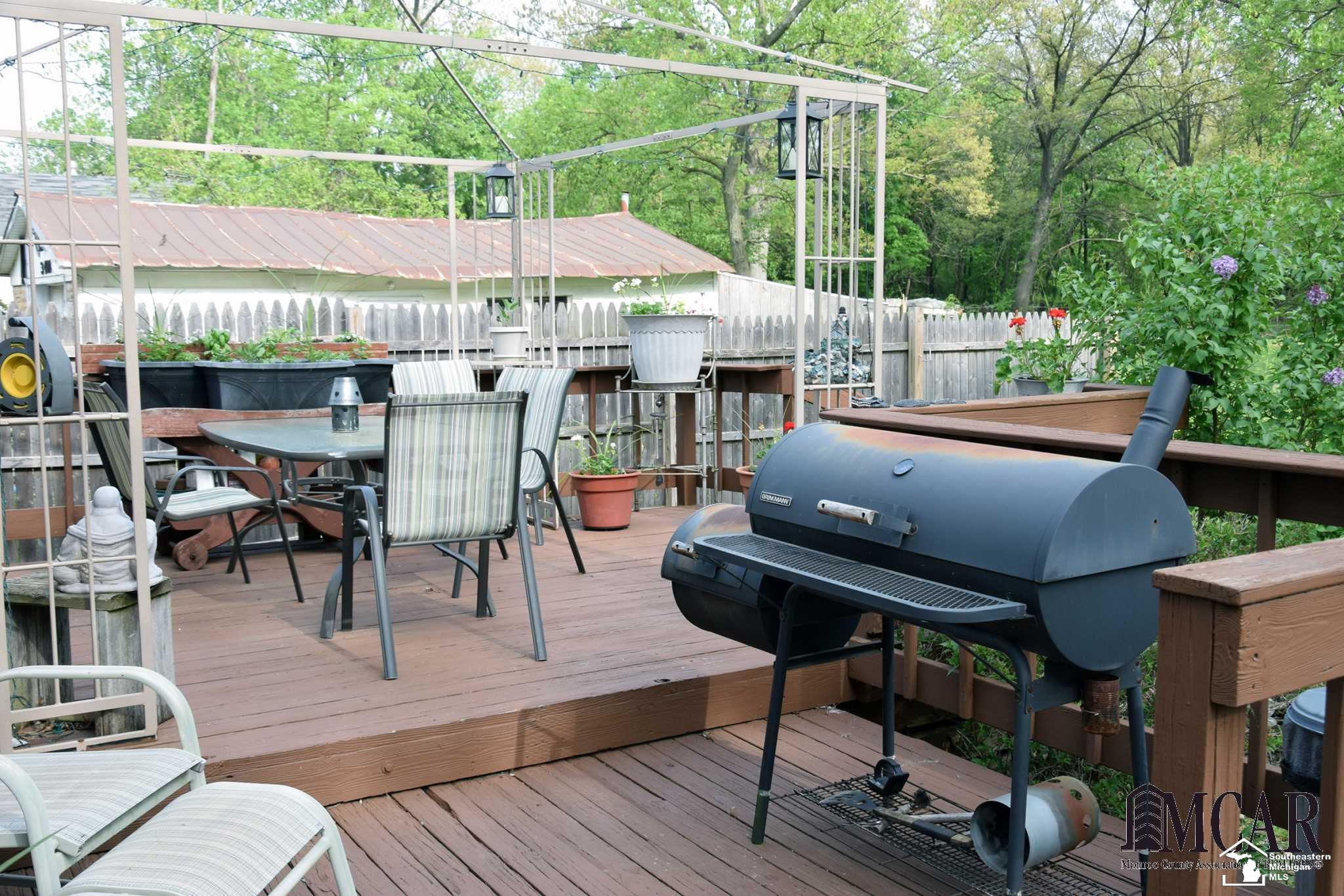 3405 Dean Road Lambertville, MI 48144 - Photo 24 of 30 Deck