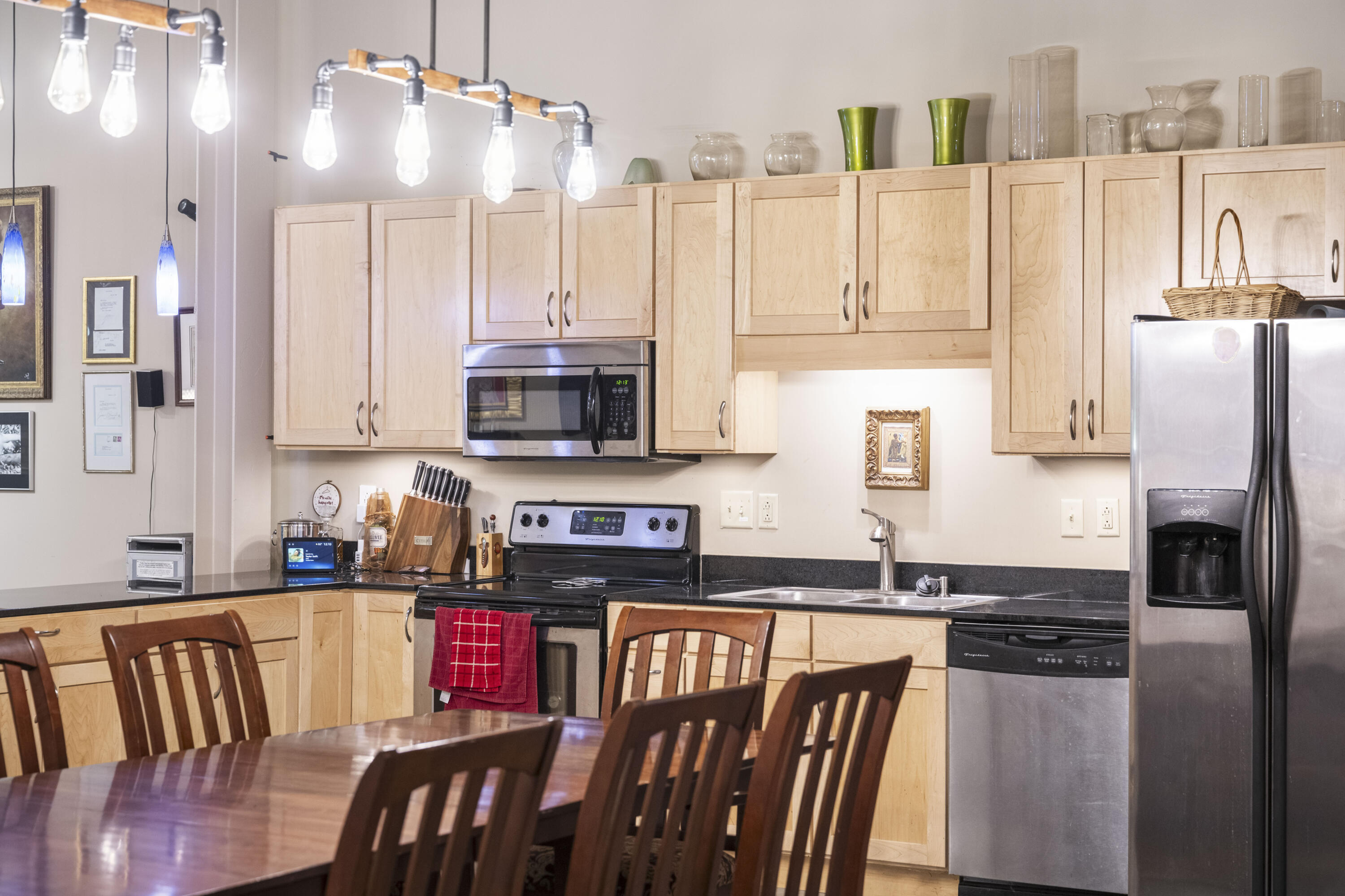 201 Price Road, Unit 117 Lexington, KY 40511 - Photo 8 of 19 20260818-201-Price-Rd-117-fh-055
