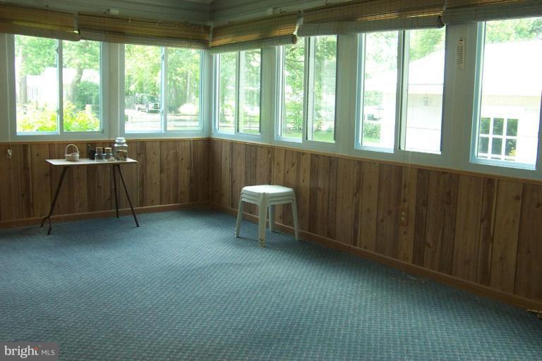 914 Edgewood Road Edgewater, MD 21037 - Photo 14 of 18 Sunroom