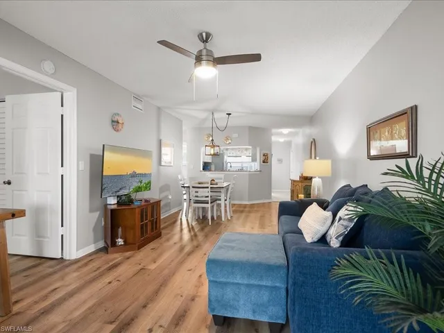 $265,000 | 137 Wading Bird Circle, Unit F103, Naples, FL 34110