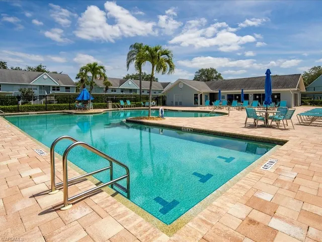 $265,000 | 137 Wading Bird Circle, Unit F103, Naples, FL 34110