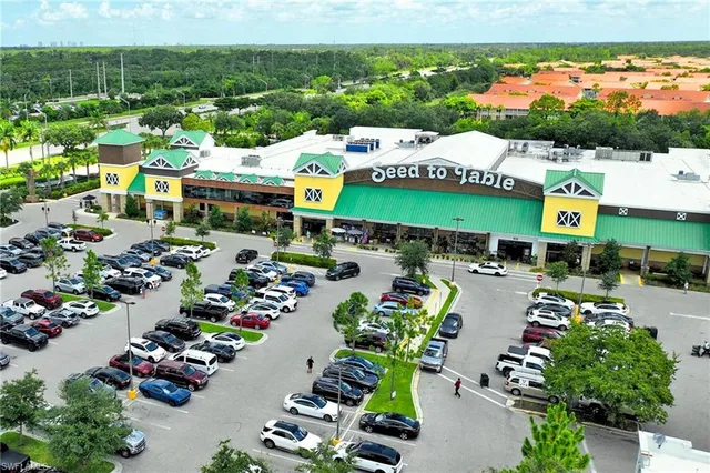 $265,000 | 137 Wading Bird Circle, Unit F103, Naples, FL 34110