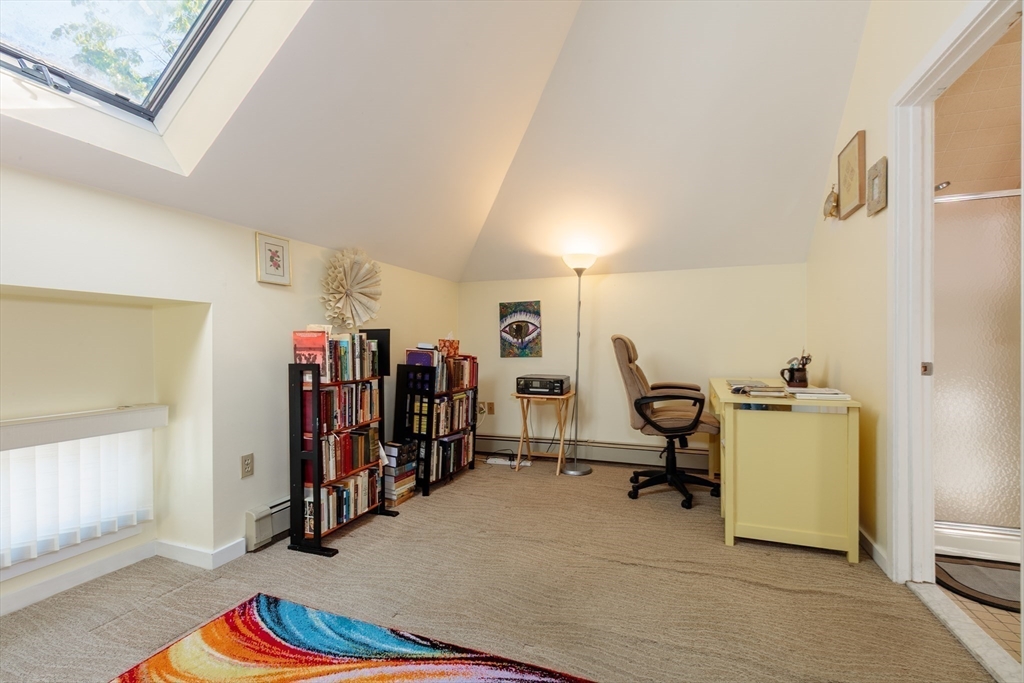 12 Shea Road Cambridge, MA 02140 - Photo 18 of 31