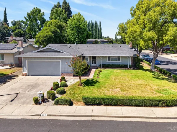 $650,000 | 437 Valencia Lane, Vacaville, CA 95688
